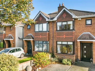 2 Glenbourne Grove, Leopardstown, Dublin 18