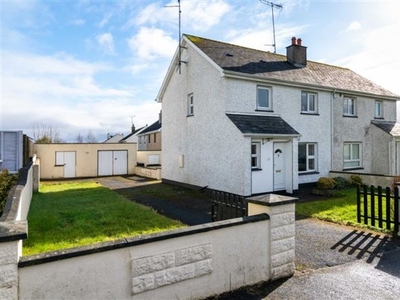 1 Oaklawn Drive, Racecourse Road, Roscommon Town, County Roscommon