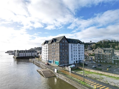 204 Pier Head Apartments, Store Street, Youghal, Cork