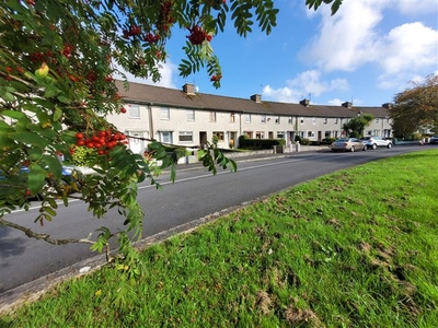 25 St Marys Crescent, Westport, Mayo