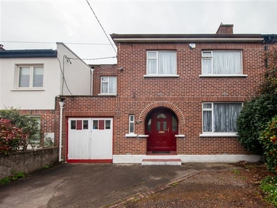 15 Woodlands Drive, Stillorgan, Dublin