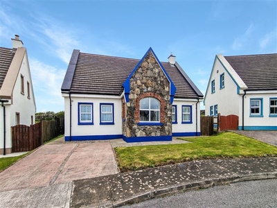 2 Woodbine Heights, Spanish Point, Co. Clare