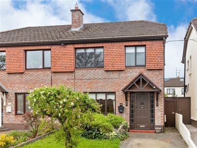 46 Mount Eagle Grove, Leopardstown Heights, Leopardstown, Dublin 18