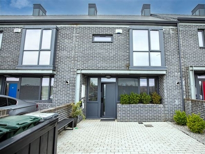 63 Baile na Laochra , Poppintree, Dublin 11