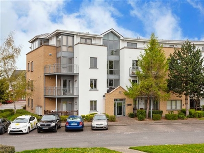 8 Goldsmith Hall, Castleknock, Dublin 15