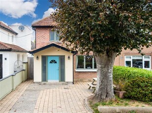 9 Ballinteer Gardens, Ballinteer, Dublin 16