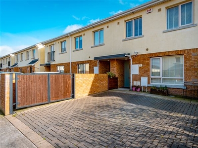 30 Heathfield Walk, Finglas, Dublin 11