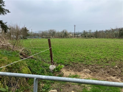 Site at Ballyviniter Upper, Mallow, Cork