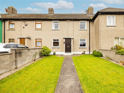 102 St Patrick’s Crescent, Monkstown Farm, Dun Laoghaire, County Dublin