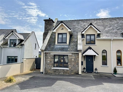 36 Oyster Bay, Rosses point, Sligo