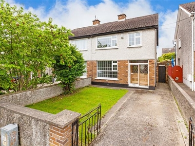 7 Crestfield Avenue, Whitehall, Dublin 9