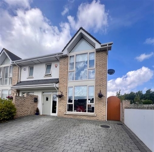 28 Seaview Square, Cnoc na Mara , Blackrock, Louth