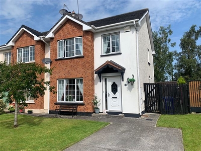 12 Cappagh Grove, Ballinagar, Offaly