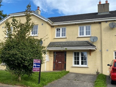 4 Maple Drive, Castlehyde Park, New Ross, Wexford