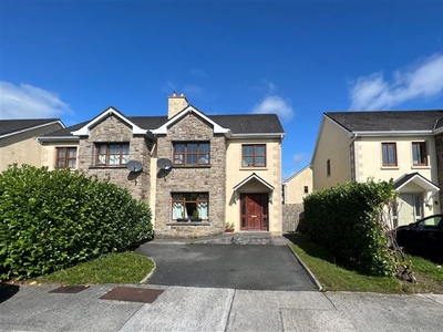 42 Watervale, Rooskey, Roscommon