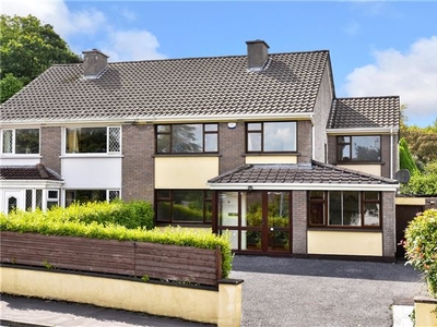 6 Oakley Crescent, Highfield Park, Rahoon Road, Galway City, Co. Galway
