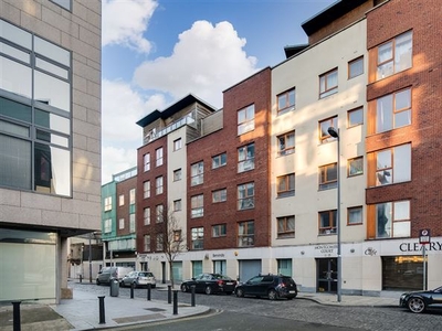 21 montgomery court, foley street, dublin 1 d01dp83