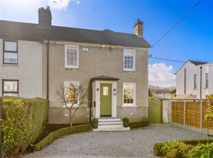 25 St Fintan's Villas, Off Deangrange Road, Blackrock, County Dublin