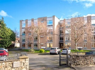 Apartment 10, El Greco, St James Court, Serpentine Avenue, Ballsbridge, Dublin 4