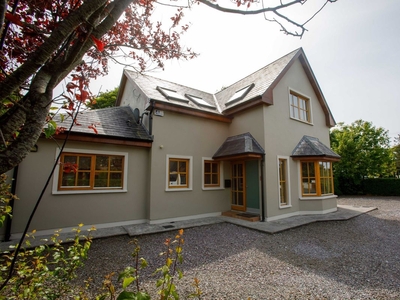 2 Mounthawk Manor, Tralee, Co. Kerry is for sale