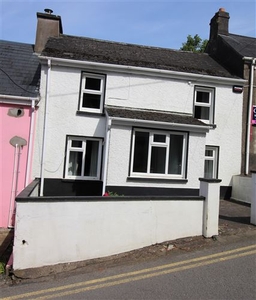 No. 19 Sleaveen Road, Macroom, Cork