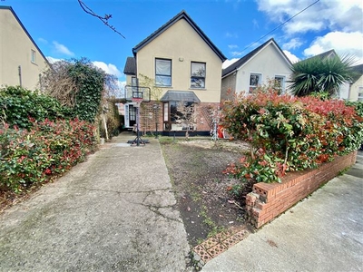 11 Lawrence Grove, Clontarf, Dublin 3