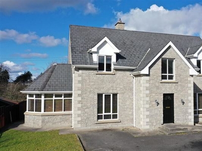 5 Esker Grove, Cootehall, Boyle, Roscommon