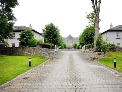 6 Lower Courtyard, Headfort Demesne, Kells, Meath