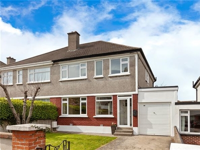 142 Foxrock Park, Foxrock, Dublin 18