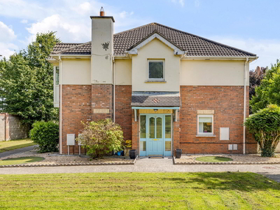 17 Liffey Hall Liffey Valley Park, Lucan