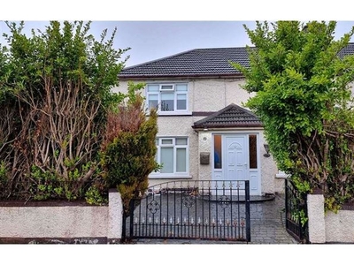 24 Benbulbin Avenue, Drimnagh, Dublin 12