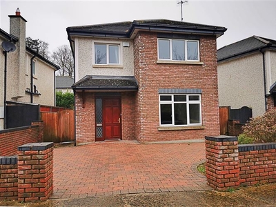 8 Parkwood, Roschoill, Dublin Road,, Drogheda, Louth