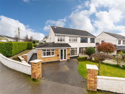 27 Violet Hill Drive , Glasnevin, Dublin 11