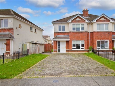 15 Newcastle Woods Drive, Enfield, Co. Meath