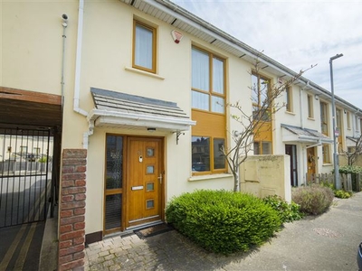 33 Hampton Wood Way, Finglas, Dublin