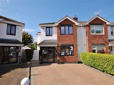 8 Ballyowen Grove, Lucan, Co. Dublin