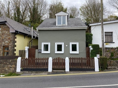 Woodview, Church Bay Road, Crosshaven, Cork