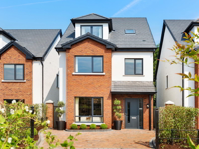 4 Bed Semi-Detached, Ardeevin Manor, Lucan