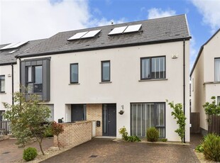 10 The Hall, Scholarstown Wood, Rathfarnham, Dublin 16, County Dublin