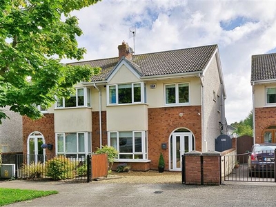 10 Rochford Drive, Kill, County Kildare