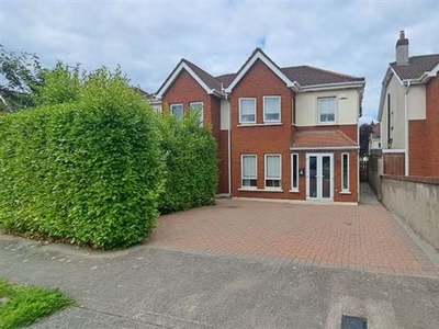 4 Larkfield Close, Lucan, Dublin