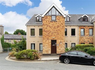 11 Village Court, Butterfield Avenue, Rathfarnham, Dublin 14