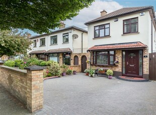 2 Oak Green, Santry, Dublin 9