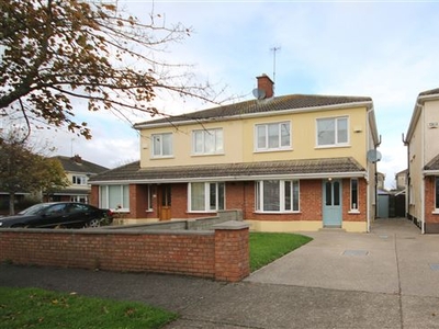 17 Woodland Park, Rush, County Dublin