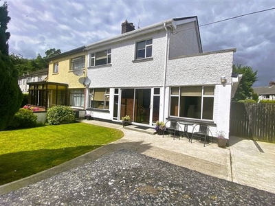 27 Newpark, Portlaoise, Co. Laois