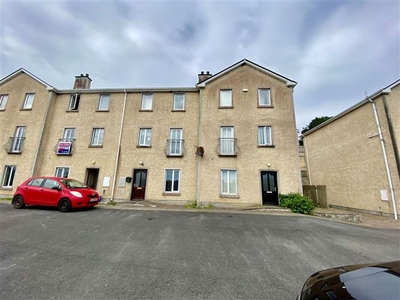 6 Shannon Grove Townhouses, Lisnagot, Carrick-on-Shannon, Leitrim