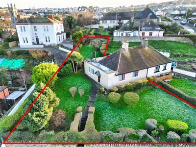 1 Saint Lawrence Terrace, Howth, County Dublin