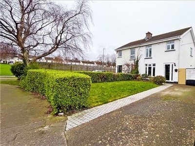 4 Llewellyn Close, Rathfarnham, Dublin 14