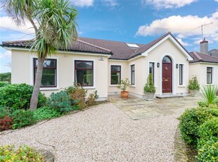 10 Saval Park Crescent, Dalkey, County Dublin