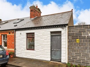 16 St. Brendan's Cottages, Irishtown, Dublin 4